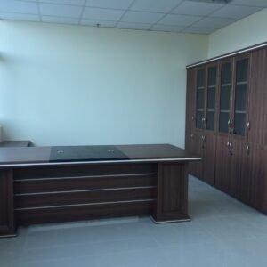 Bàn giám đốc fami lufa