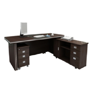 Bàn giám đốc BGD18f4